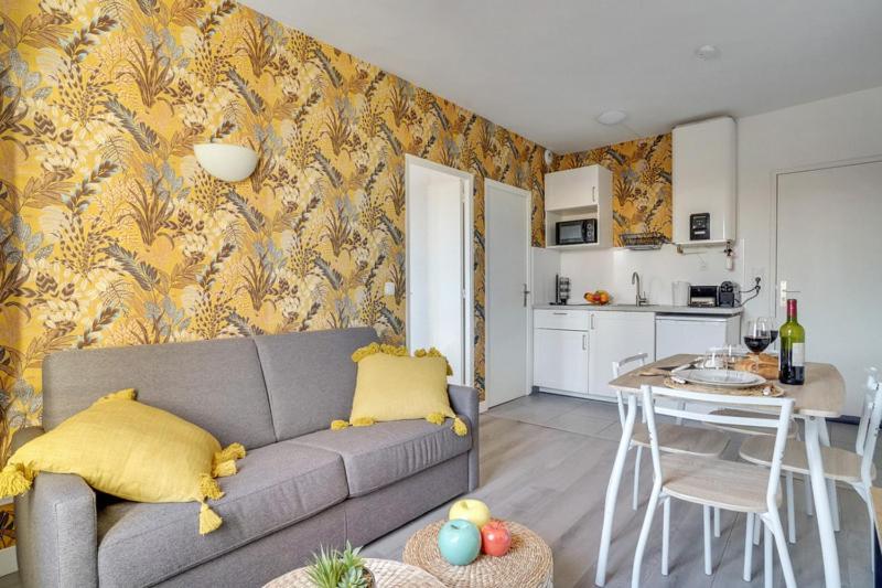 808 Chic Suite - Superb Apartment バニョレ エクステリア 写真